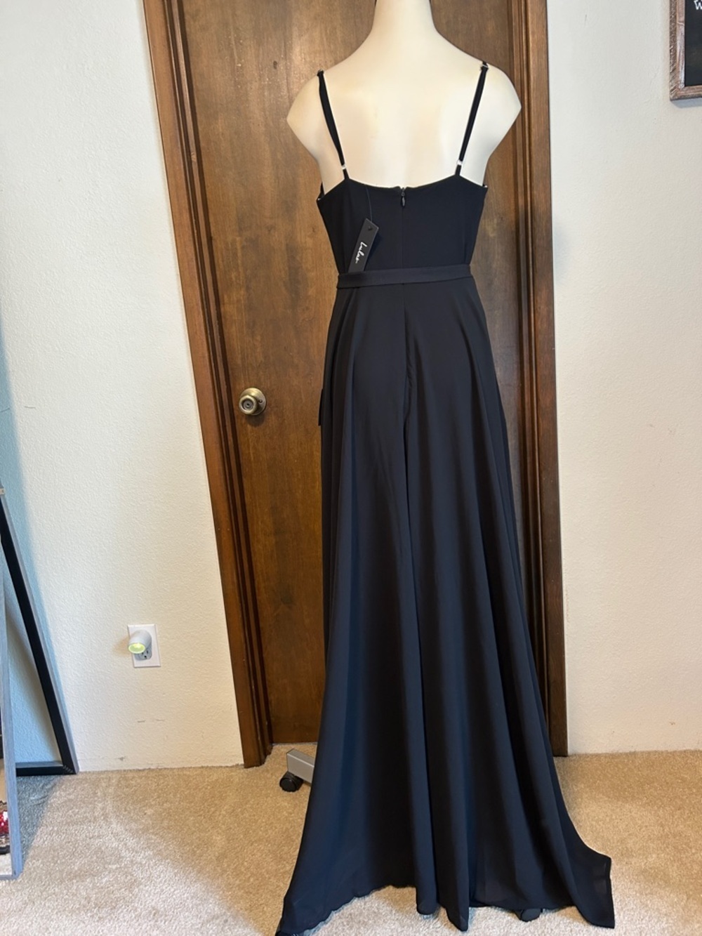 LULUS  BLACK MAXI DRESS WITH SWEETHEART BODICE AJUSTABLE STRAPS SMALL - Picture 3 of 15